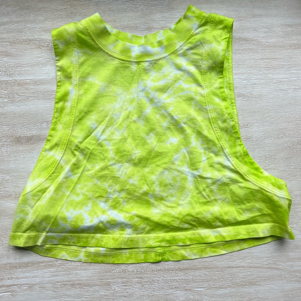 Lululemon Cropped Tank